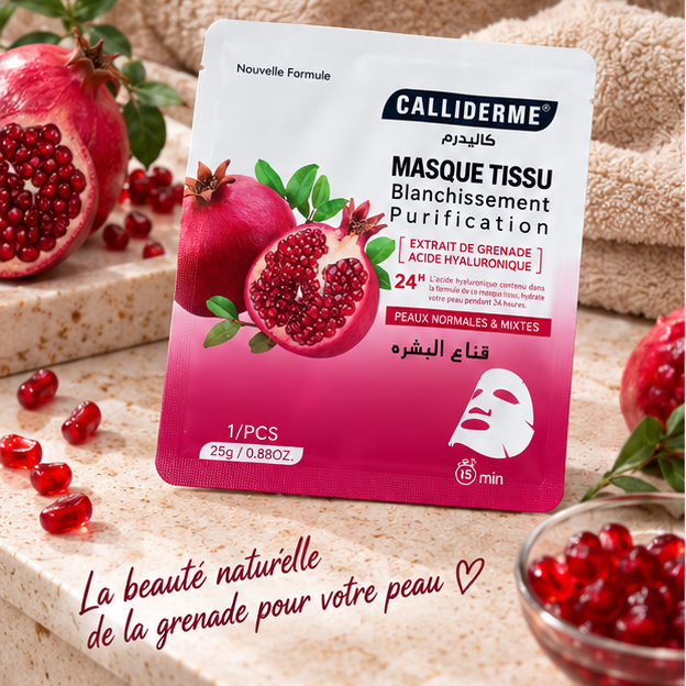 Masque tissu Calliderme grenade dans une ambiance spa beige