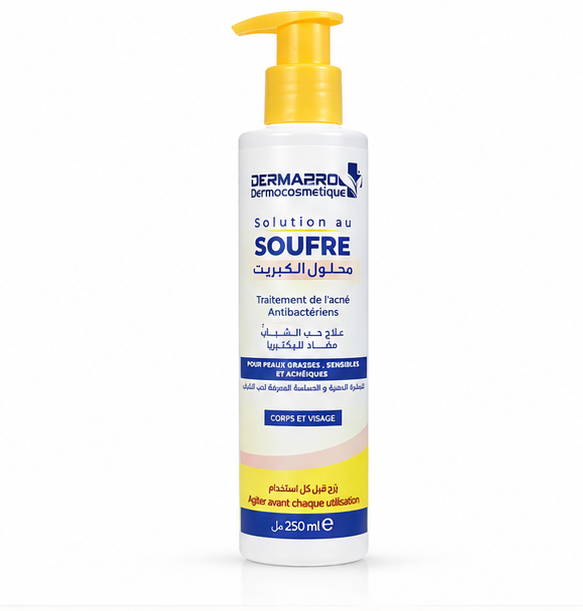 Flacon Dermapro Plus solution au soufre 250 ml sur fond blanc
